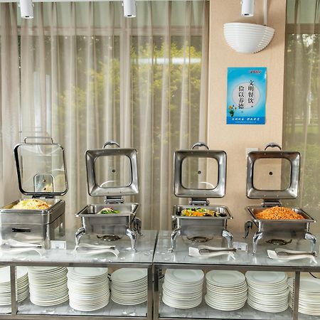 Holiday Inn Express Tianjin Airport By Ihg Buitenkant foto