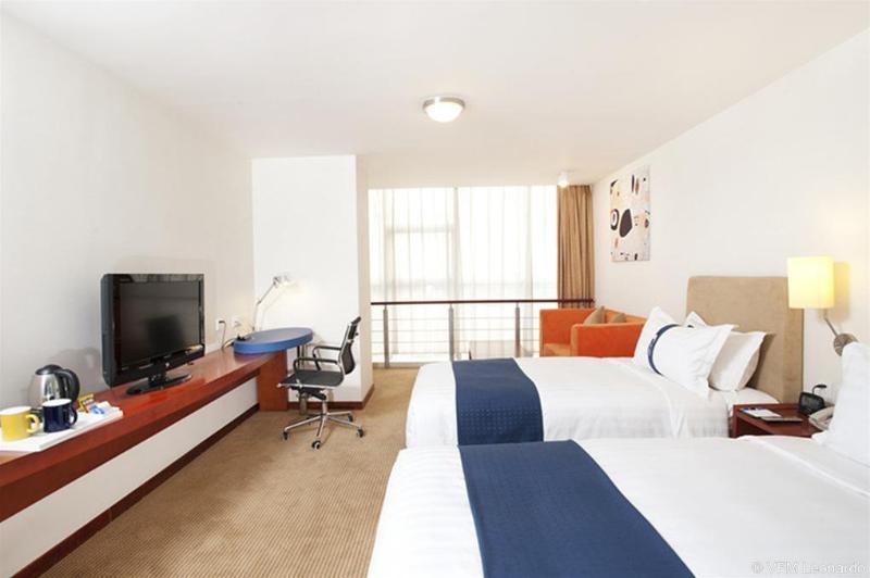 Holiday Inn Express Tianjin Airport By Ihg Buitenkant foto